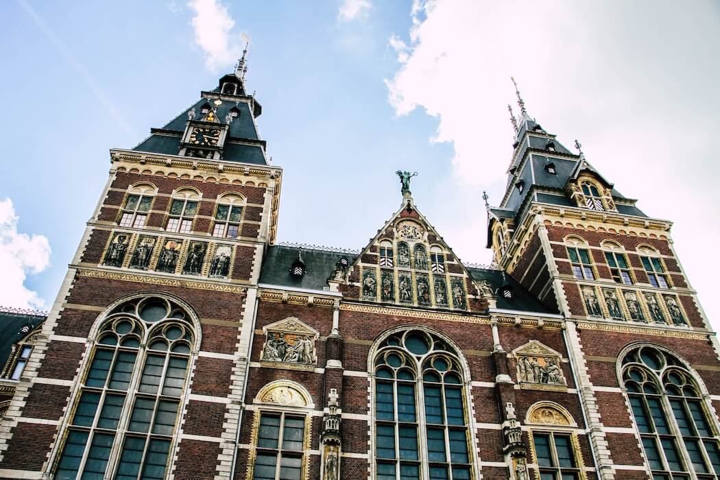 Rijksmuseum in Amsterdam von aussen