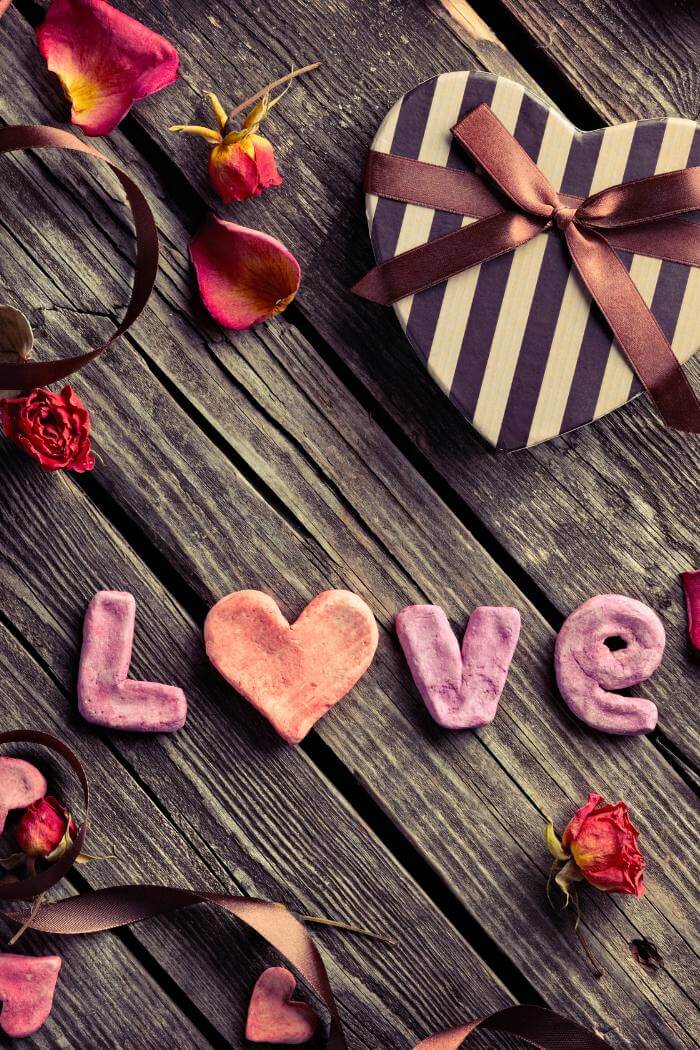 Alles Liebe zum Valentinstag mit Love